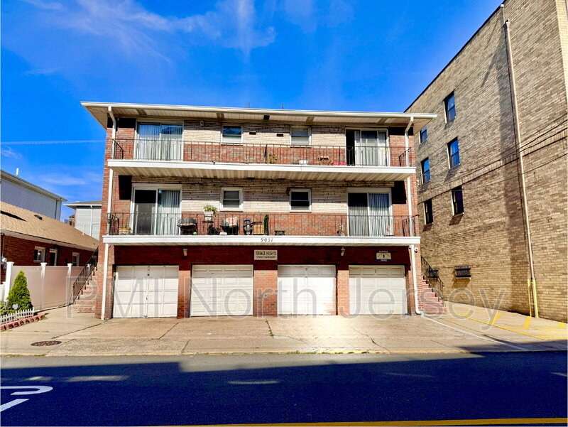 North Bergen Condo: 9051 Palisade Ave.