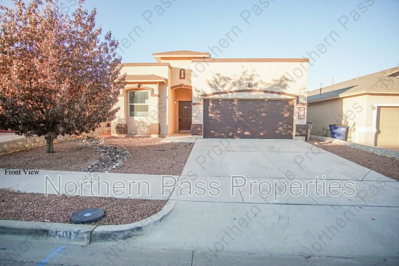 El Paso House: 5017 Silver Ranch