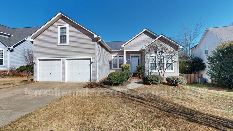 Simpsonville House: 313 Cotton Bay Way