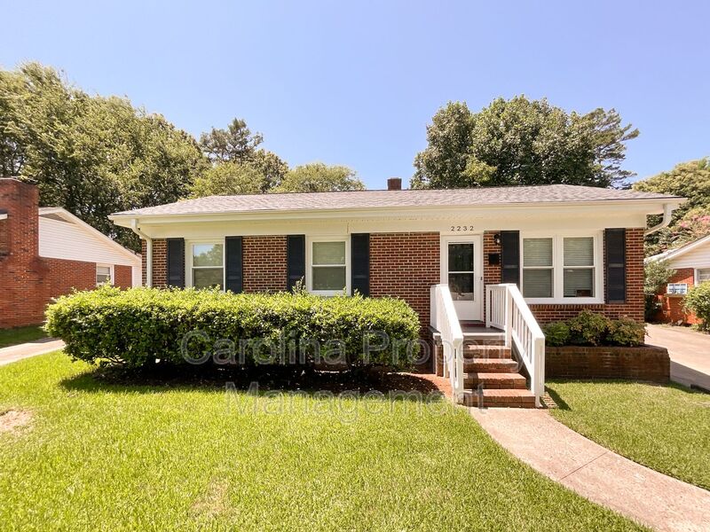 Charlotte House: 2232 Falmouth Rd.