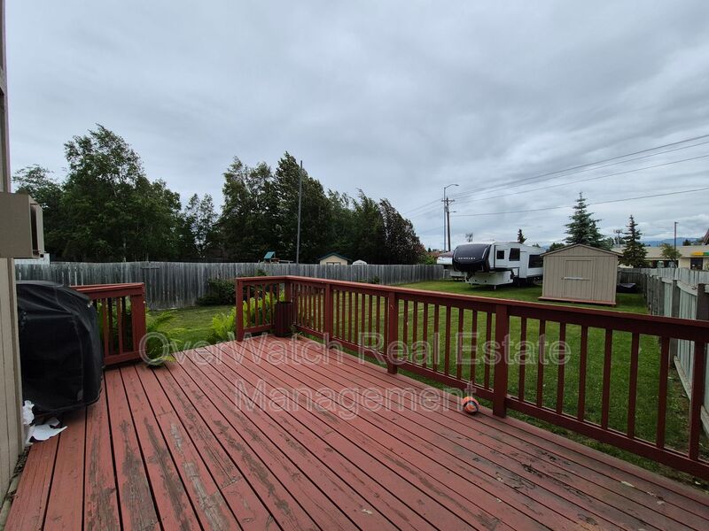 Anchorage Condo: 3926 Lakehurst circle