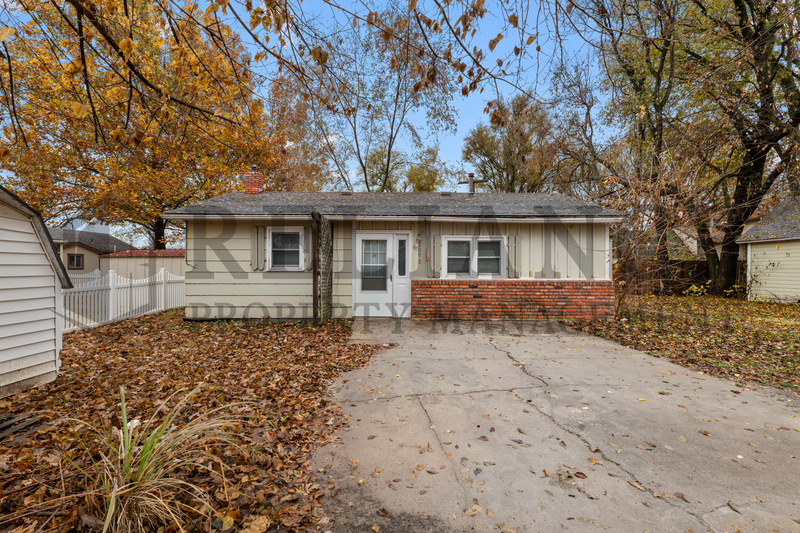 Haven House: 209 B North Topeka