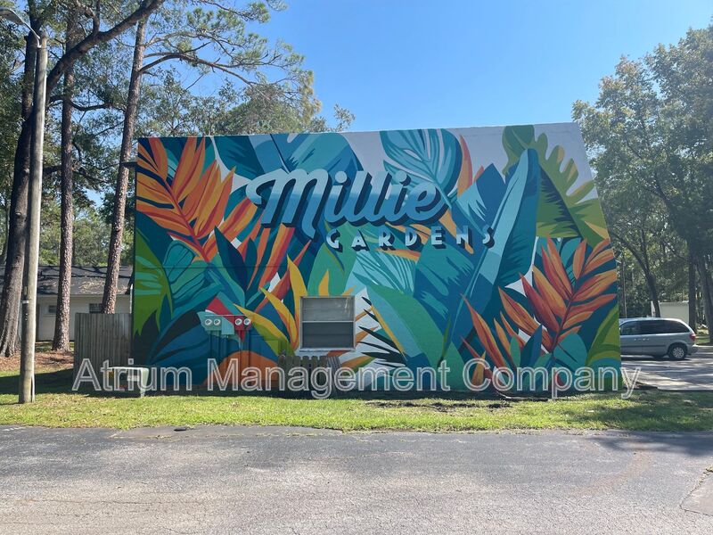 Gainesville House: 2220 NW 55th Blvd