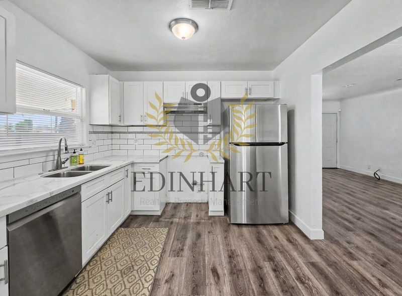 Fresno House: 3049 East McKinley Avenue