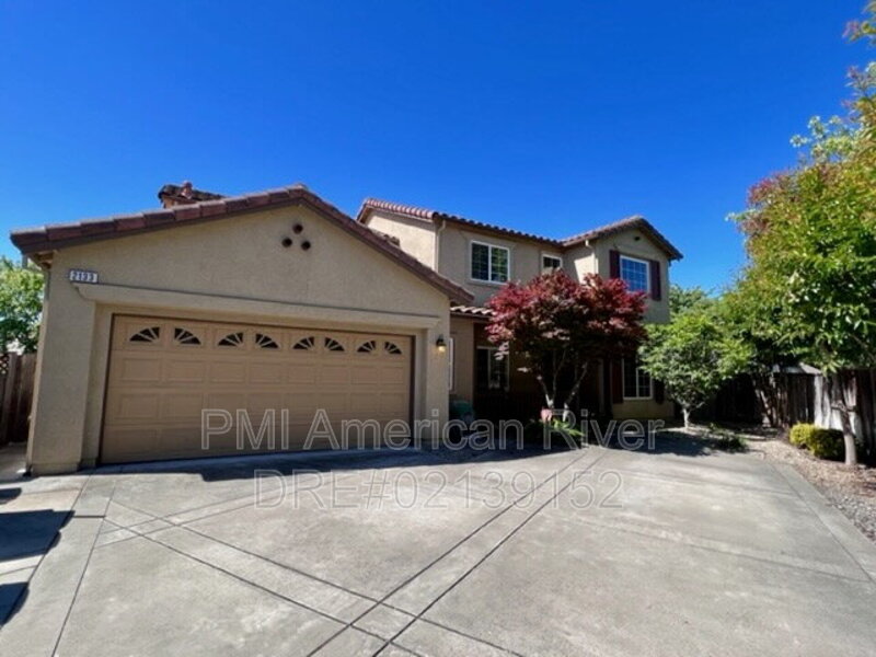 Fairfield House: 2133 Beaujolais Ct