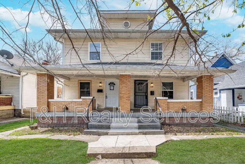 Indianapolis Condo: 326 Jefferson Avenue