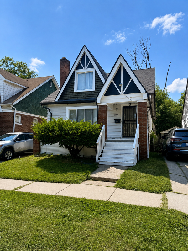 Detroit House: 14877 Lesure Street