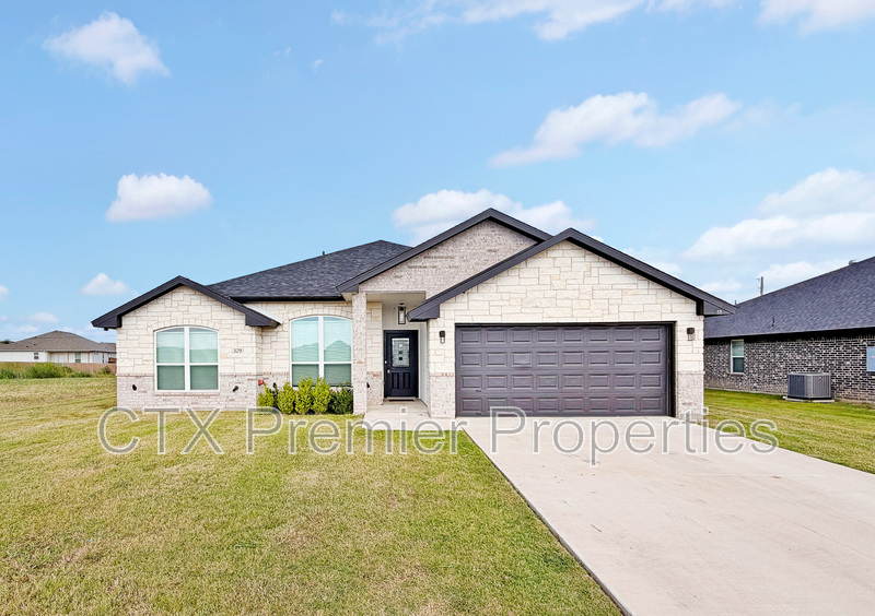 Nolanville House: 329 Shadbush Drive