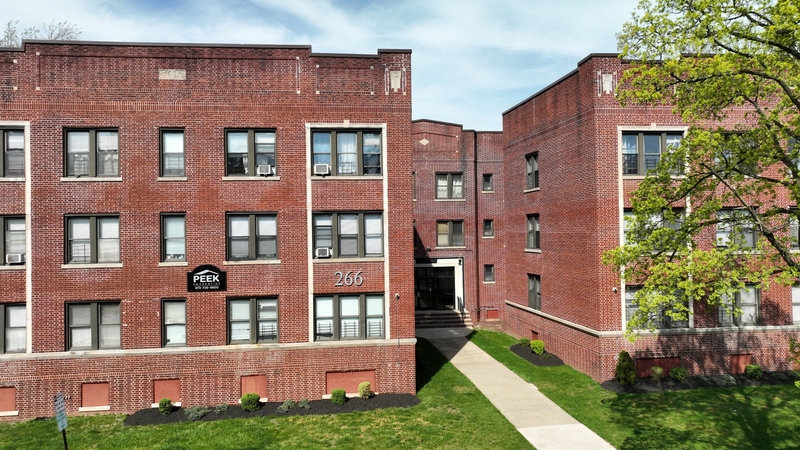 East Orange Condo: 266 4th Avenue - 35A