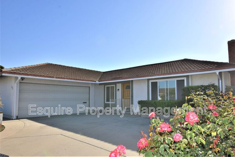 OXNARD House: 1521 PATRICIA ST