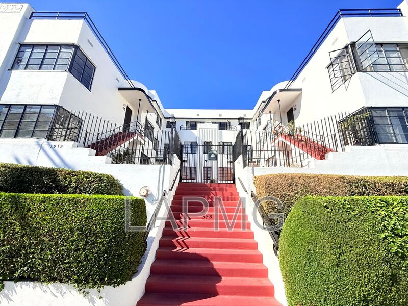 Los Angeles House: 3919 W. 8th Street