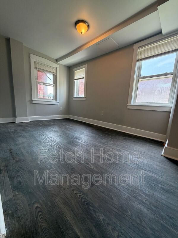 Lancaster House: 208 West Vine Street