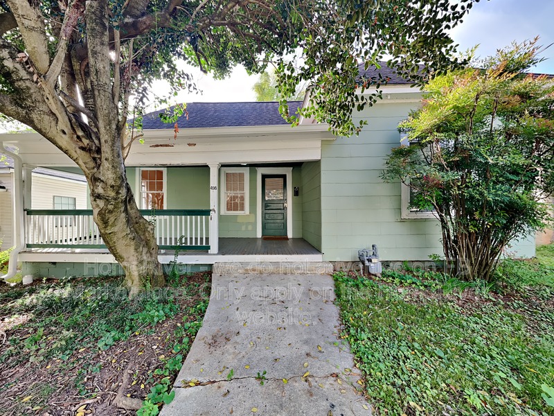 Atlanta House: 498 Lynch Ave NW