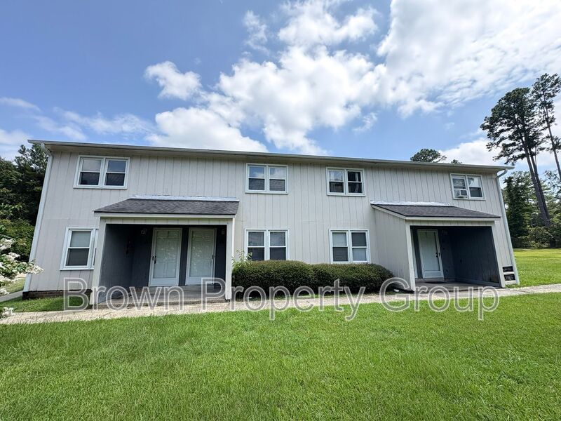 Fayetteville Condo: 2127 Grand Prix Dr