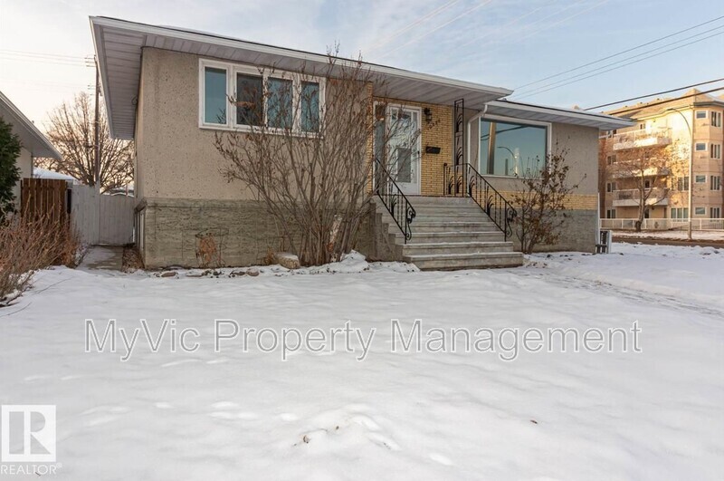 Edmonton House: 10536 76 ST NW