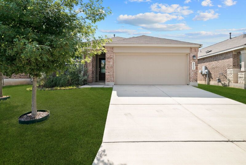 San Antonio House: 8511 Lamus Wheel