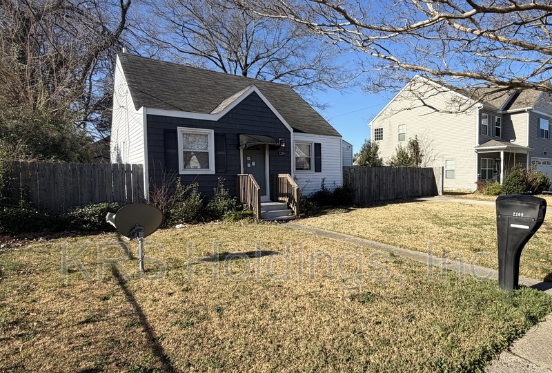 Norfolk House: 2209 Silbert Road