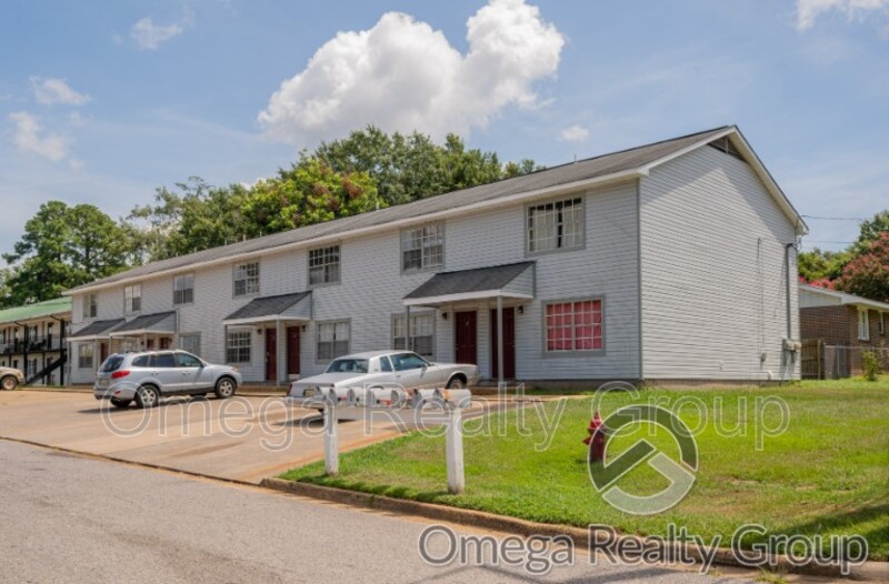 Northport Condo: 2705 18th Ave