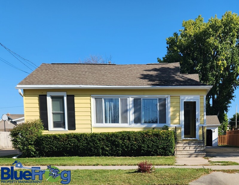 Oshkosh House: 628 West 6th Avenue