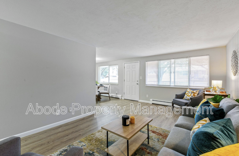 Loveland House: 456 West 10th Street