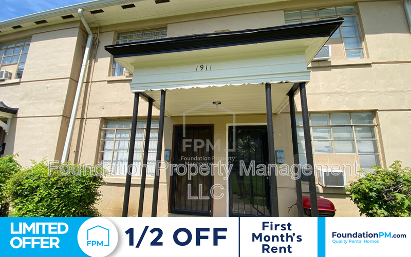 Memphis House: 1911 South Parkway East