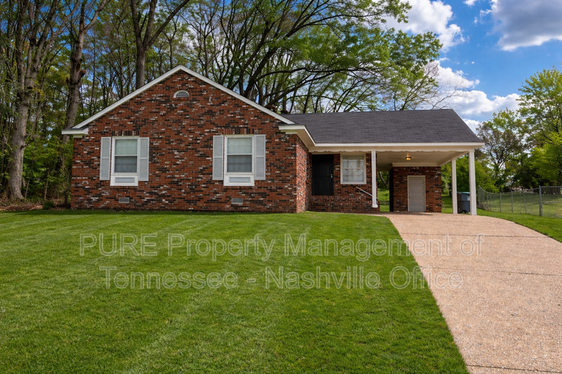 Memphis House: 1441 Whitney Ave