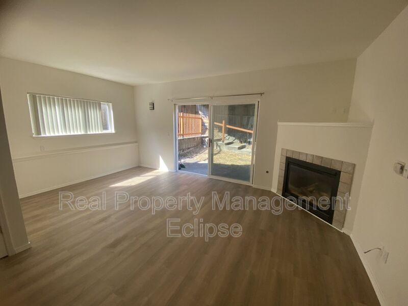 Seattle Condo: 2034 S Main St