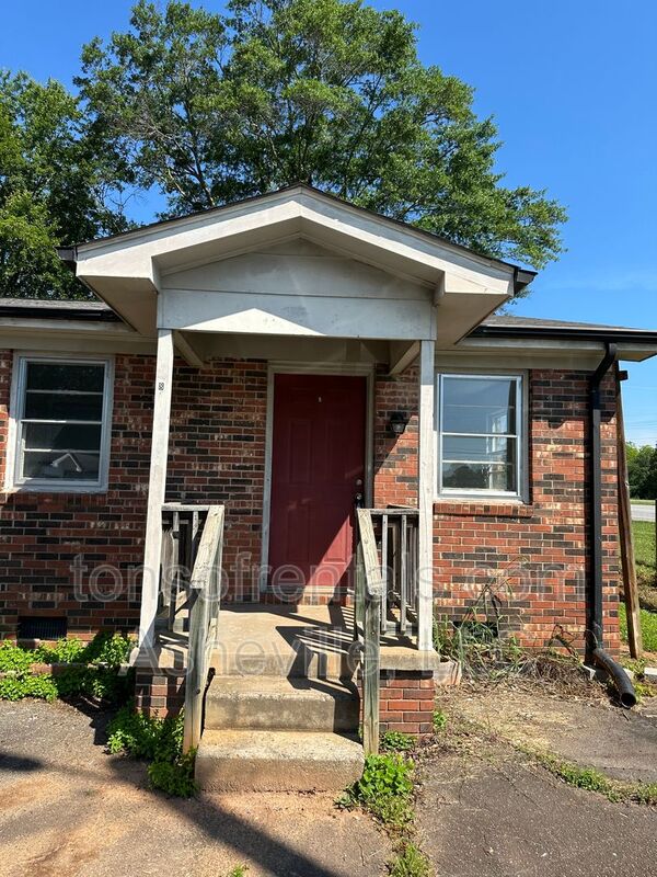Forest City Condo: 3126 US Hwy 221 S