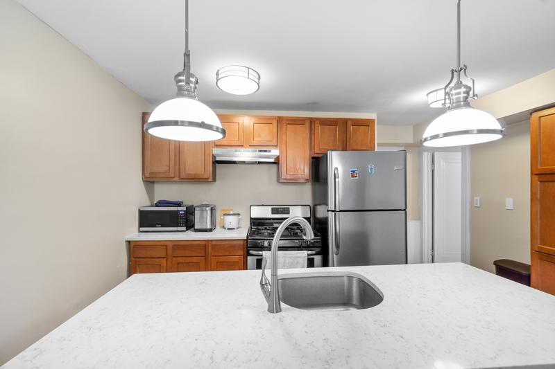 Syracuse Condo: 1107 East Genesee Street - B