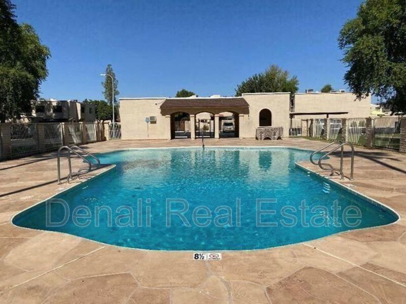 Scottsdale House: 8125 E Glenrosa Avenue