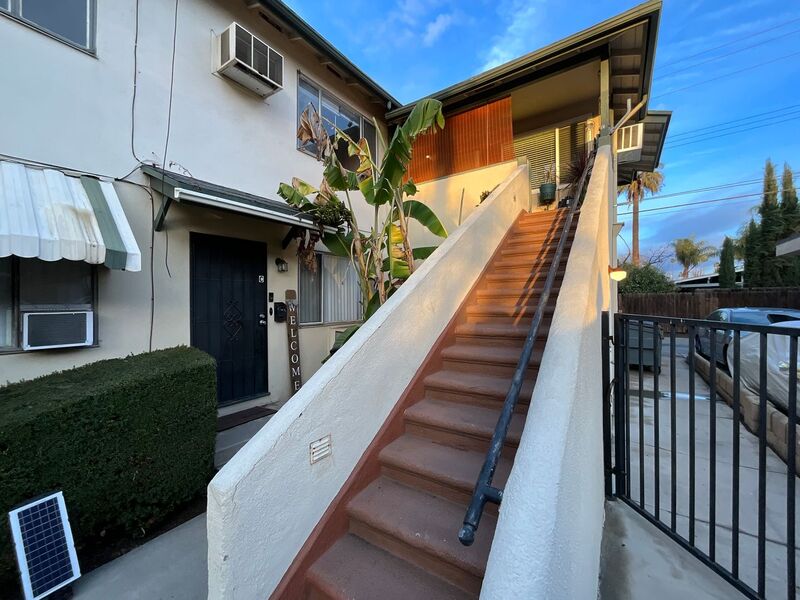 West Covina House: 216 S Pima Ave