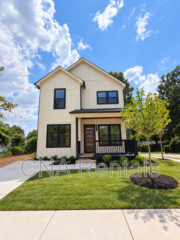 Atlanta House: 294 Roy St
