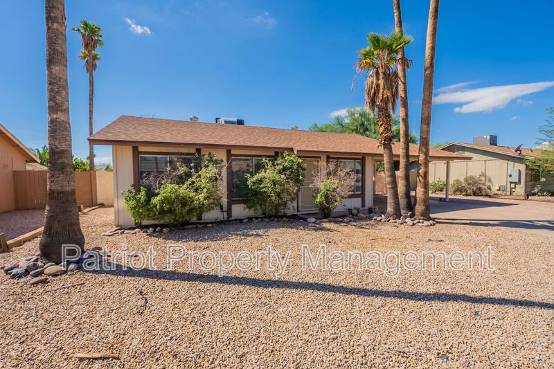 Tempe House: 815 W Westchester Ave