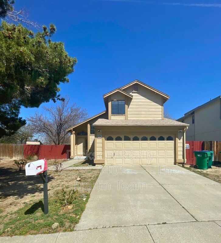 Reno House: 5751 Royal Vista Way