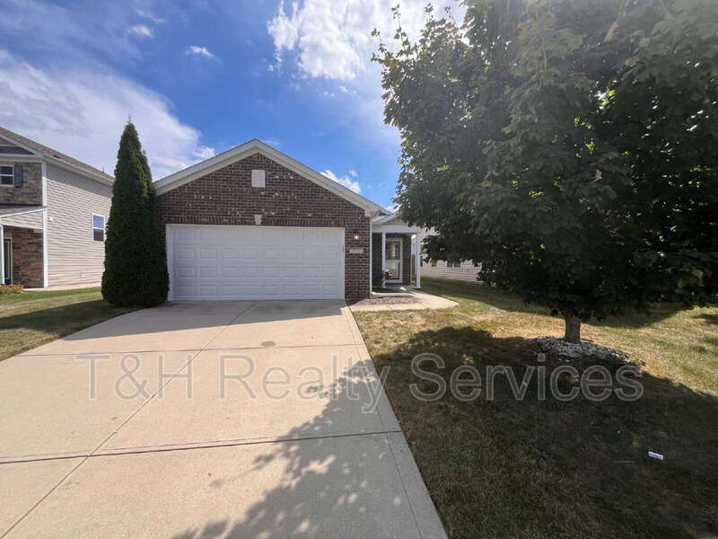Whitestown House: 5771 White Pine Road