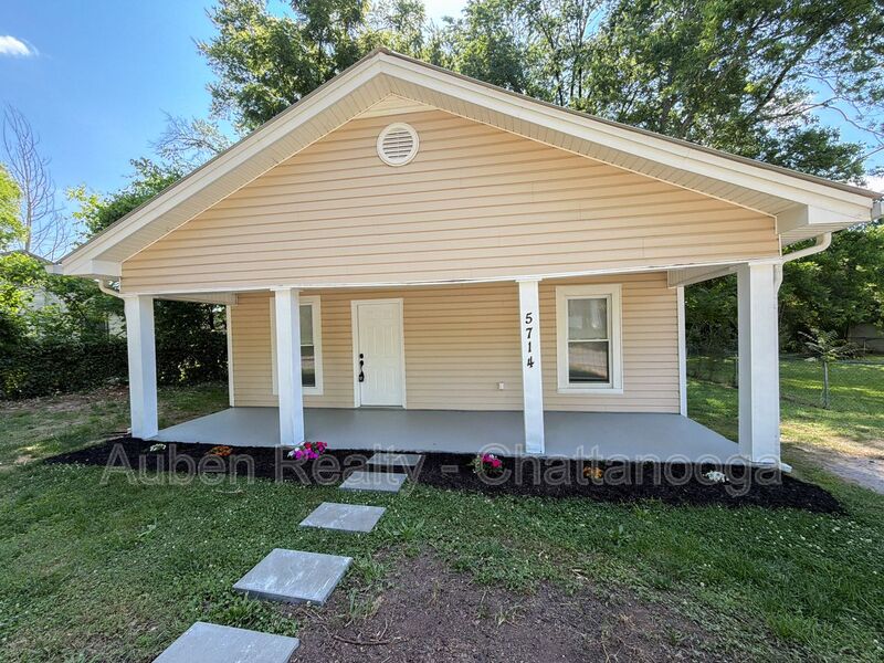 Chattanooga House: 5714 Tennessee Avenue