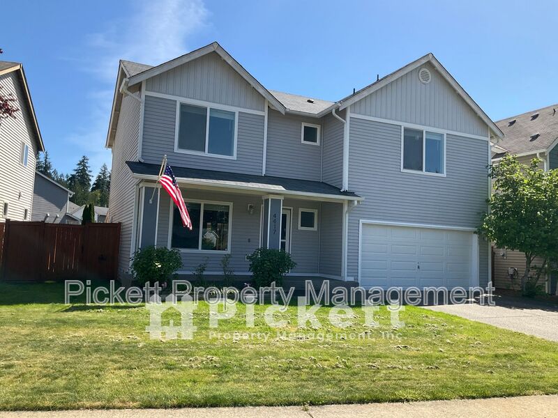Port Orchard House: 4417 Chanting Cir SW