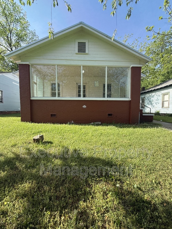 Birmingham House: 2523 16th Street