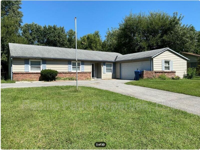 Indianapolis House: 11020 McDowell Dr