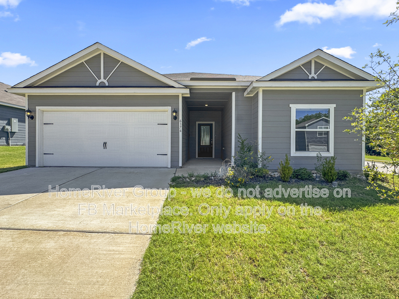 Dallas House: 6176 Sunrise Hill Ln