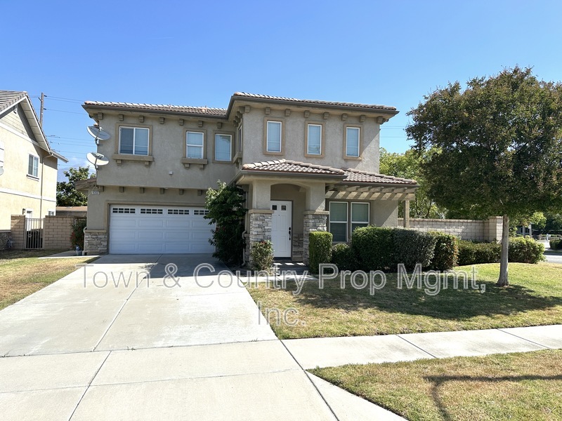 Rancho Cucamonga House: 9360 Alderwood Dr