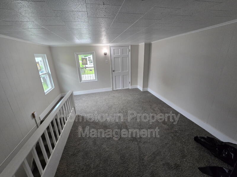 Annville House: 426 W Main St
