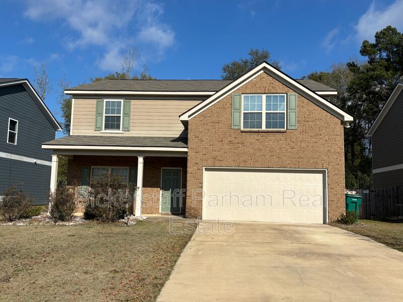 Smiths Station House: 159 Gregory Place