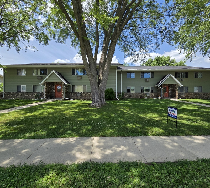 Fond du Lac Condo: 168 Morningside Drive 101