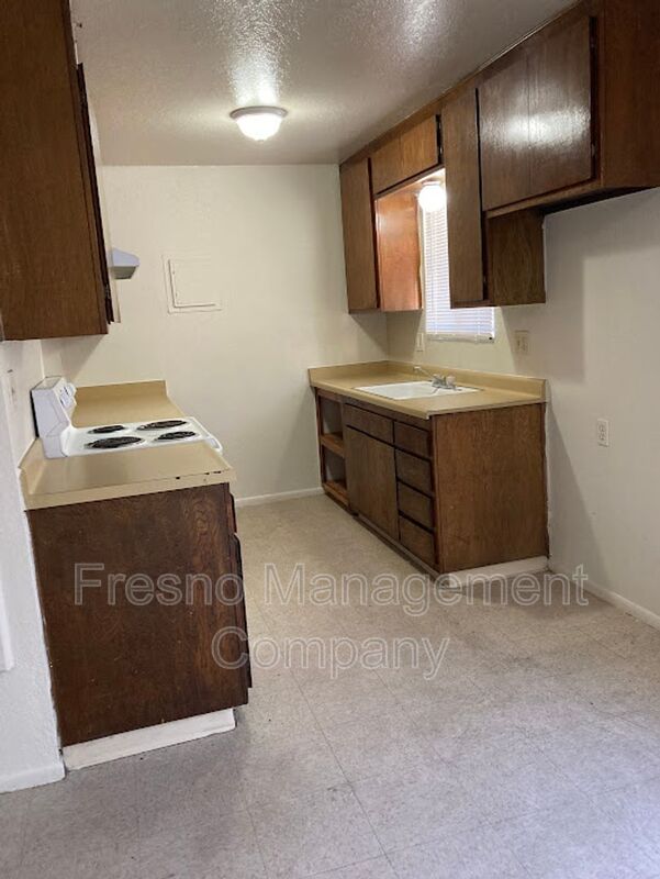 Request a Viewing for 815 S. Demaree St. 08, "Mission Villas