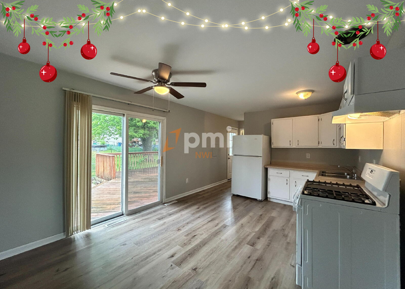 Schererville House: 7724 Mount St