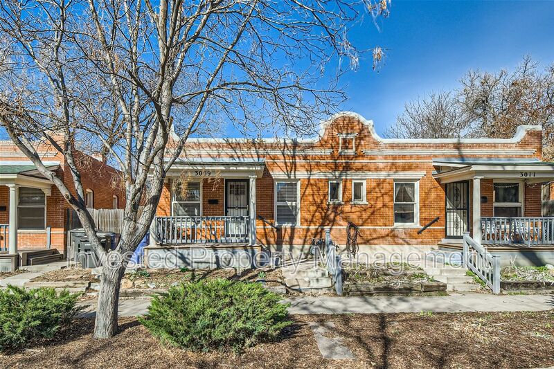 Denver House: 3009 N Hooker St