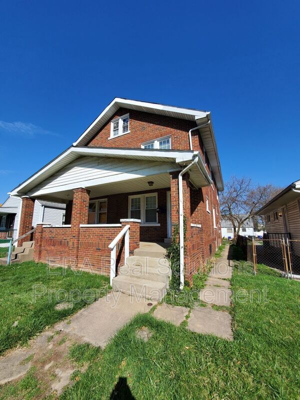 Columbus Condo: 854 Fairwood Ave