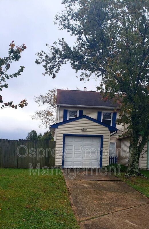 3 Bedroom End Unit Town Home - Photo 1