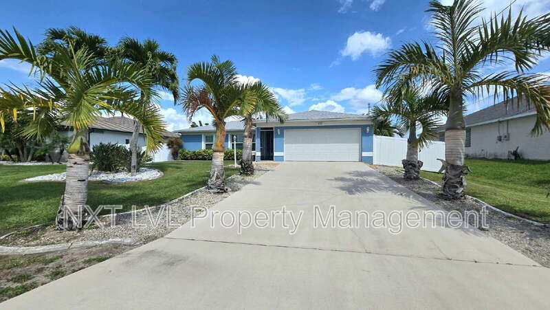 Cape Coral House: 4123 SW 21st Pl
